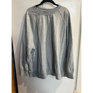 Old Navy Grey Crewneck Sweatshirt Woman’s Size Medium